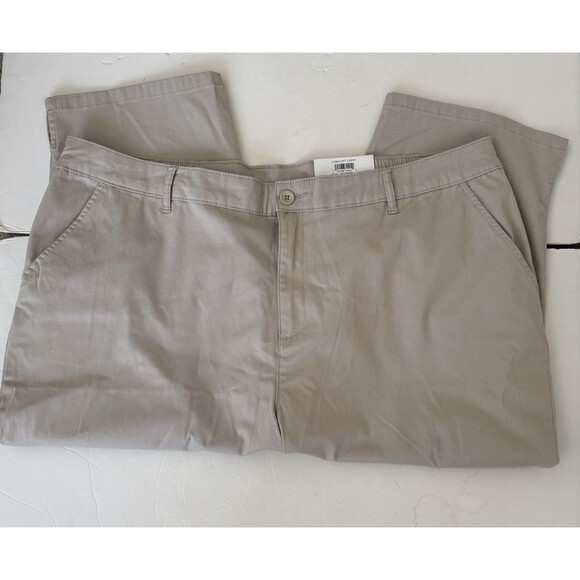 STYLE & CO. WOMEN'S CAPRI STRAIGHT LEG PLUS SIZE 22W COMFORT WAIST MID RISE KHAK - Picture 4 of 8
